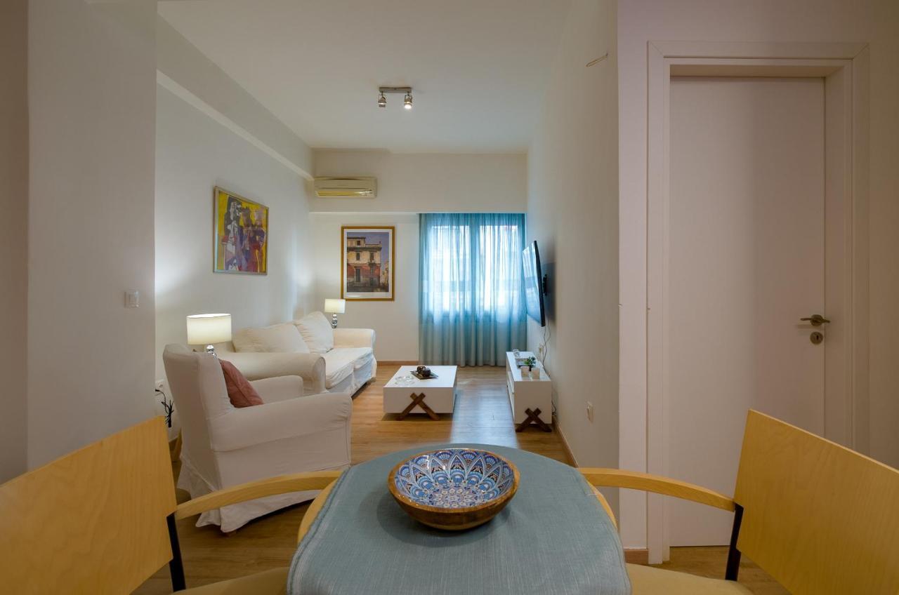 Nice 1Bd Apartment Close To Metro Station Ampelokipoi Athén Kültér fotó