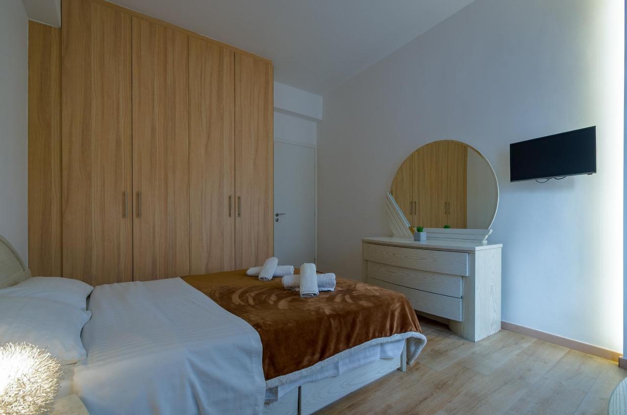 Nice 1Bd Apartment Close To Metro Station Ampelokipoi Athén Kültér fotó